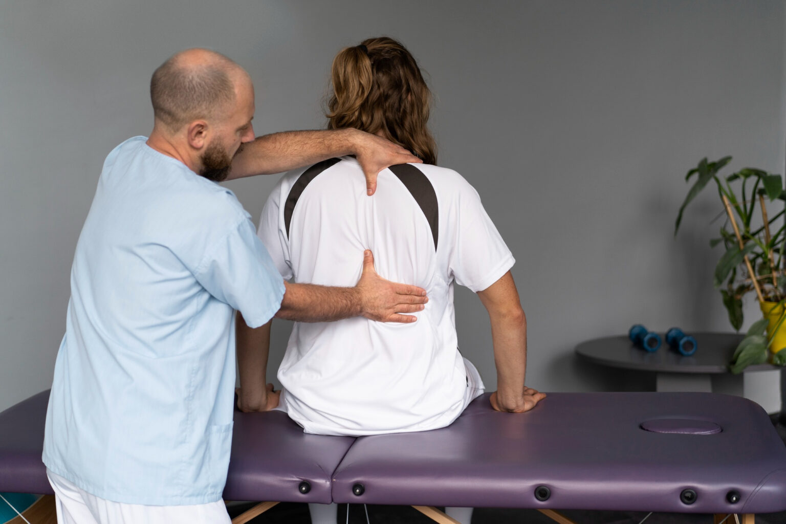 Tratamientos de osteopatía adaptados para mejorar el bienestar infantil y tratar disfunciones de forma segura y eficaz